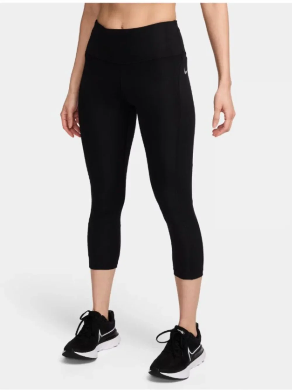 Nike Dri-fit Capri Leggings